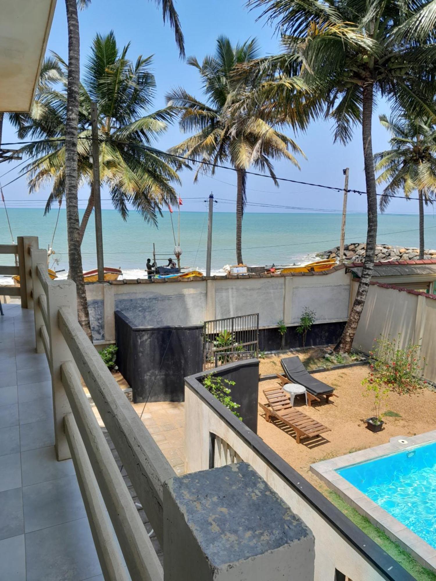 Amssler Beach Stay Kalutara Exterior photo