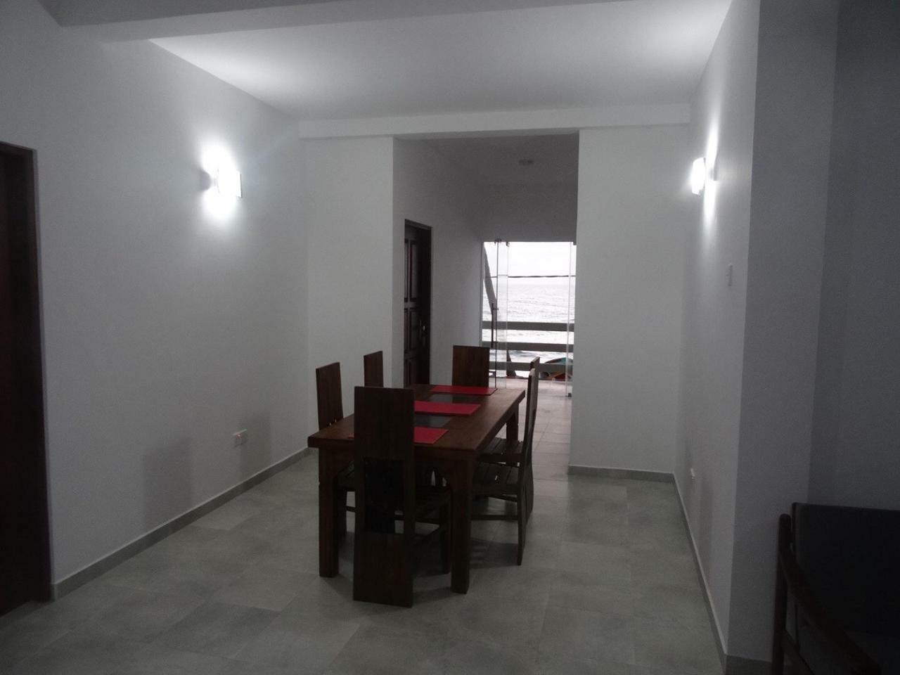Amssler Beach Stay Kalutara Exterior photo